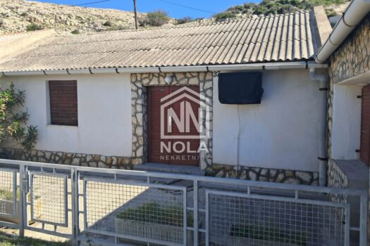 Haus Dinjiška, Pag, 70m2 1746082105 whatsapp slika 2025 04 30 u 14