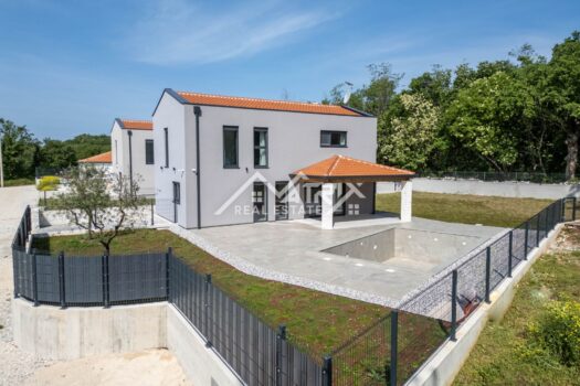 1746547656 dji 0671 hdr 2