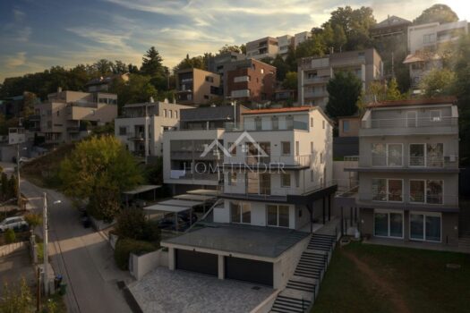 1746606369 img 4456 2