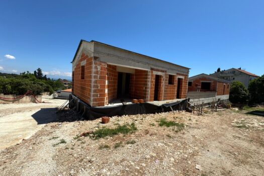 1747063557 1000031513