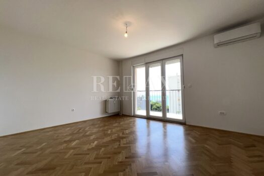 1748247253 rijeka krimeja dv 74