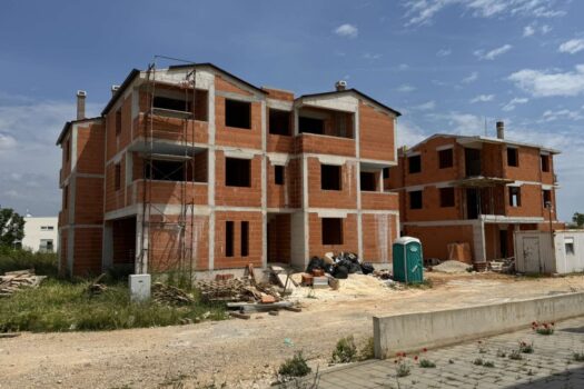 1748283494 1000033194