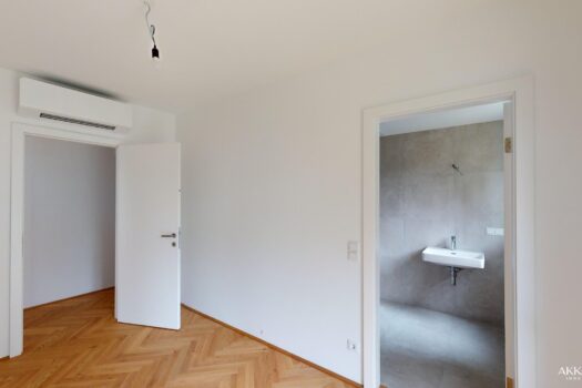 1Rmcr6tntKj65sMsfuaINJ