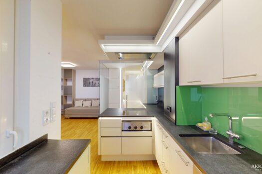 1sS7sFtSbLAAWQDQUKDAfl