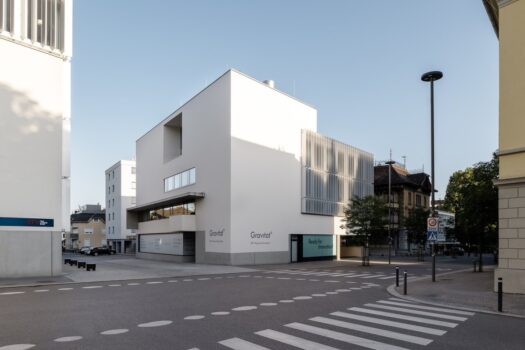 3YZ2WWjC9jFSSysqkSWiHC