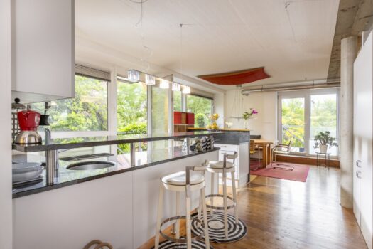 3hZezKXt7AywEhlYZqD4Y1