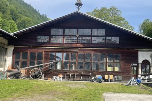 4D4qhYlaEbfGDwUFssIrMk