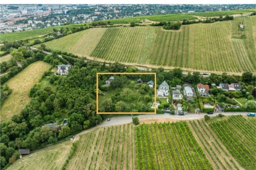 Traumhaftes Baugrundstück am Nussberg mit Baubewilligung und Blick auf die Weinberge 6affqekOVA3lbsGJn3LNd6