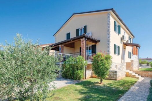 FtcAgYeCbdM5UFz9pC325