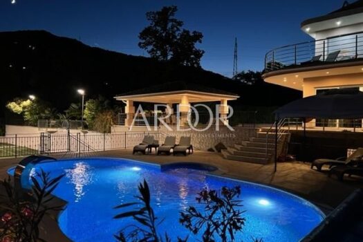 1660204698 thumbnail 12