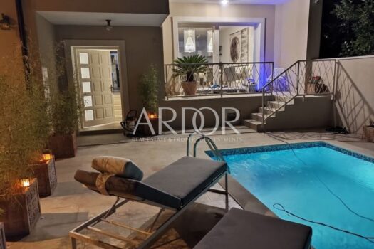 1718794302 pula centar villa bazenom slika 179885074