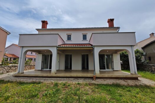 1720953245 img 20240613 125138