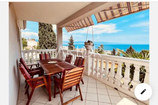 1725288550 589879536