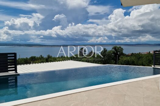 Haus Crikvenica, 200m2 1726479128 whatsapp slika 2024 09 16 u 11