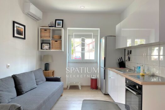 1733229523 kuca vinodolski 58