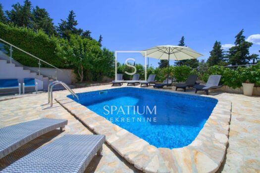 1733494467 img 20241206 wa0010