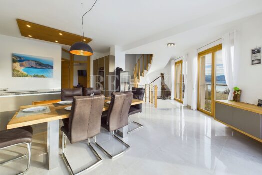 1734684621 povile kuca na atraktivnoj lokaciji 34