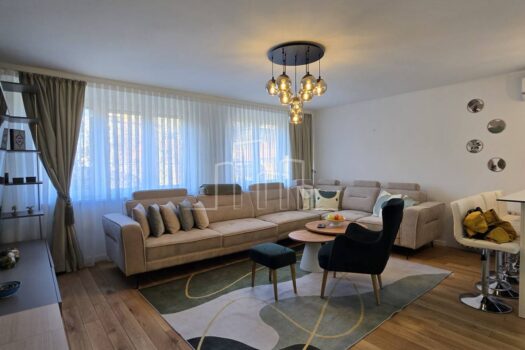 1736340774 1000103934