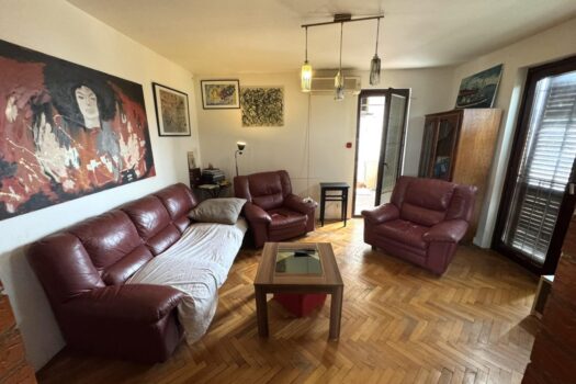 1739373800 1000021830