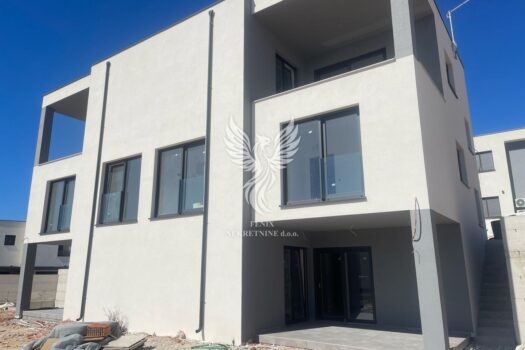 1742503629 whatsapp slika 2025 03 20 u 21