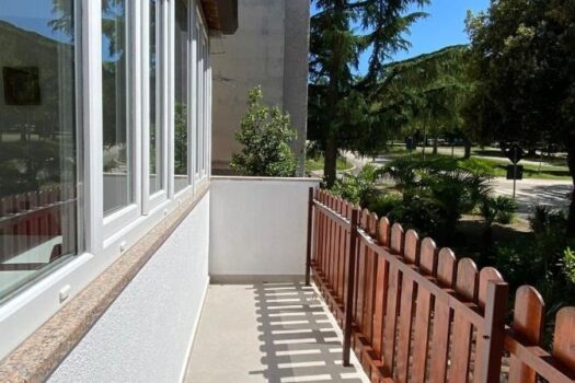 1744016142 559830085