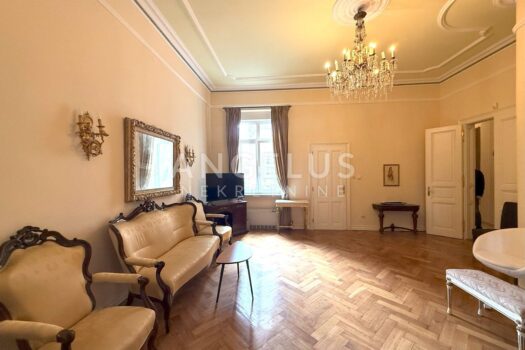 1744634176 img 4828 1