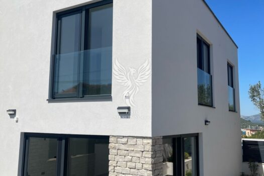 1745959543 whatsapp slika 2025 04 29 u 21