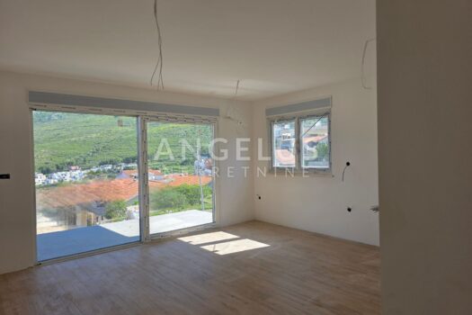 1746020080 20250429 100254