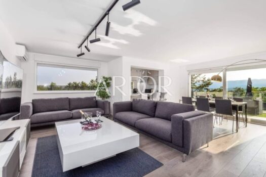 1747126402 stan marcelji 85