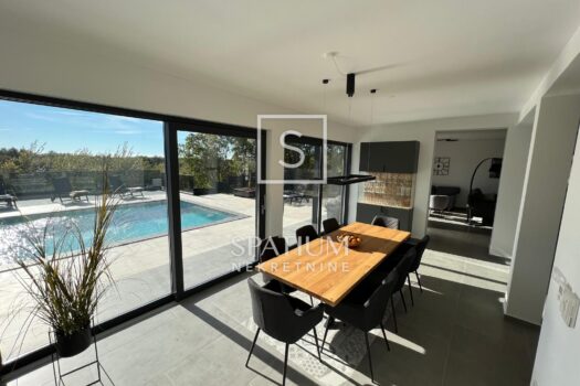 SVETVINČENAT, NEUBAU-VILLA IN RUHIGER LAGE MIT POOL 1747226953 whatsapp slika 2025 05 13 u 18