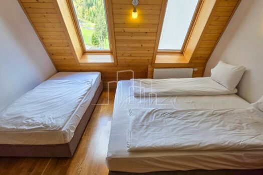 1747919367 20250522 100603