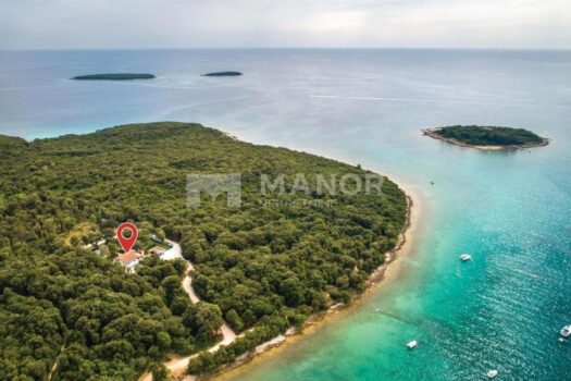 ISTRIEN, ROVINJ – 3200 m², erste Reihe am Meer, absolute Privatsphäre, Bootsanlegeplatz 1748431457 609870559