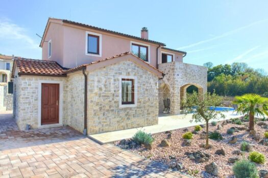 Insel Krk, Malinska - Steinvilla mit Swimmingpool 1748858548 malinska kamena vila s bazenom 10