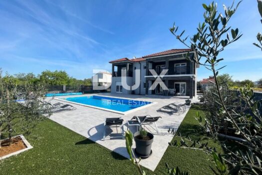 1748950141 472792187