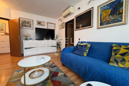 1749805995 1000124643