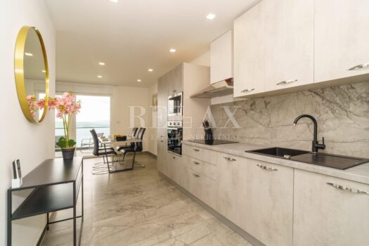 1750066785 crikvenica stan s parkirnim mjestom 26