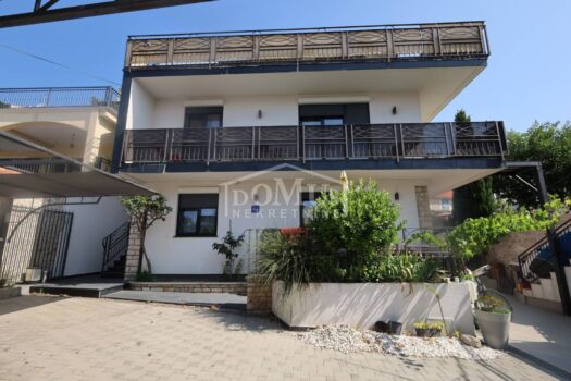 Vodice, Einzimmerwohnung 50,60 m2 im Erdgeschoss, nur 550 m vom Strand entfernt 1750491523 img 4935 2