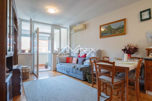 1750765801 osijek prostrani stan s balkonom i liftom 7