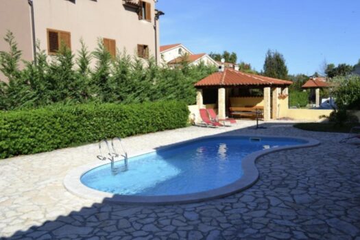 1750945984 1000037724