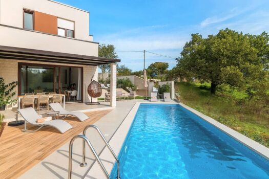 1751300845 dsc 0012 c6eppg l dofncq