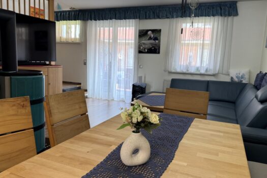 2JLrey5FDJkU2icGhFMs62