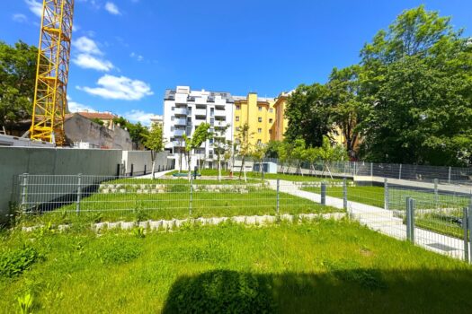 2kmPP9uF13fZ9bJNU0VbHy