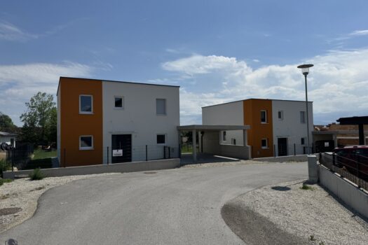 5nCFHBVVDr0qtulAzpE3vi