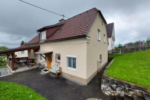 Gemütliches Haus in schöner Wohngegend mit Aussicht in sehr gepflegtem Zustand 6F0kIz1vmPC4md1i3AzdKK
