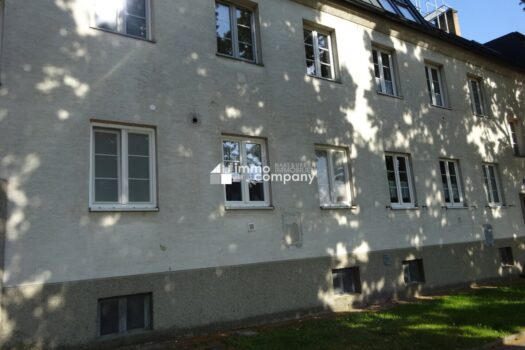 I009bP0S2T9JHEdqky9JC