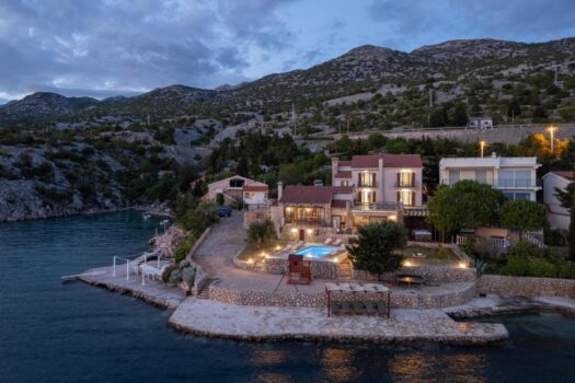 Wunderschönes Haus am Meer Lukovo Sugarje