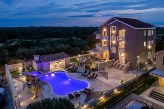 Zeitgenössisches Haus Zaton Zeitgenössisches Haus Zaton