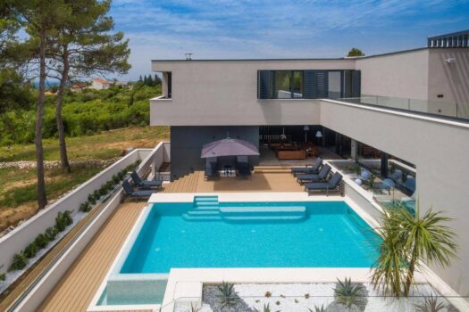 Wunderschöne Villa mit Meerblick in der Nähe von Zadar