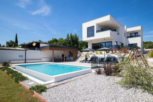 Erstaunliche Villa Pomer