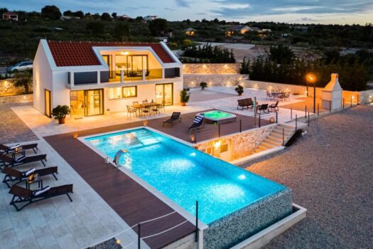 Villa mit Meerblick auf der Insel Brač